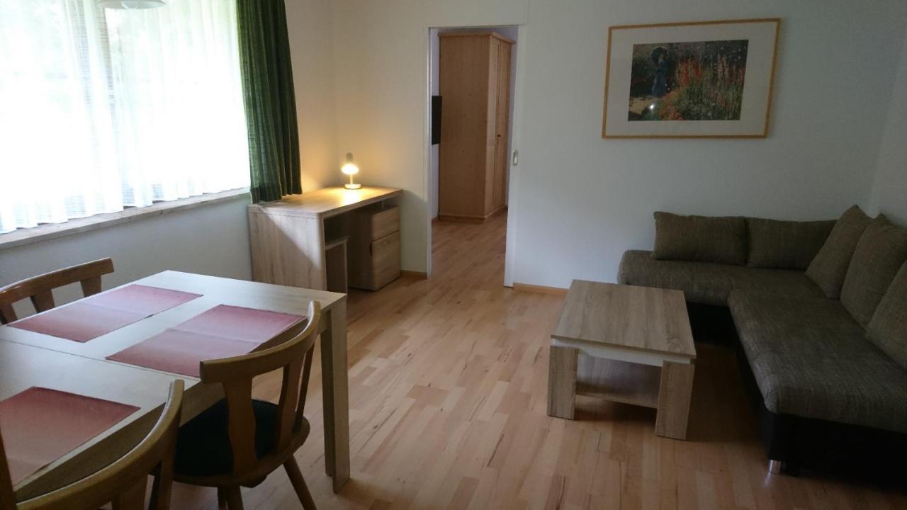 Appartments Schwarzwaldhaus Hauptstr. 2A Тодтмос Екстериор снимка